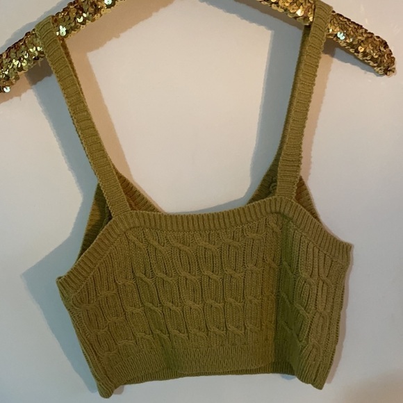 Green knit Crop Top - Picture 9 of 12